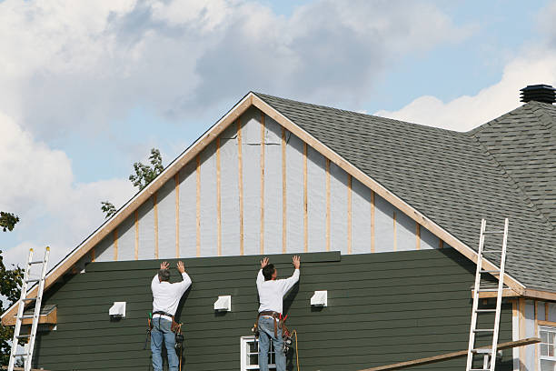 Professional Siding Contractor technician working in Henrico, NC